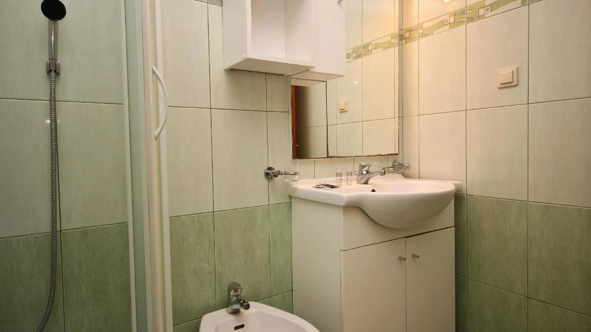 Apartment Ferienwohnung Fuer 3 Personen Ca 40 Qm In Silo, Kvarner Bucht Krk - B61463